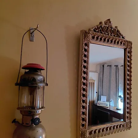 N2 Overlander Apartment
